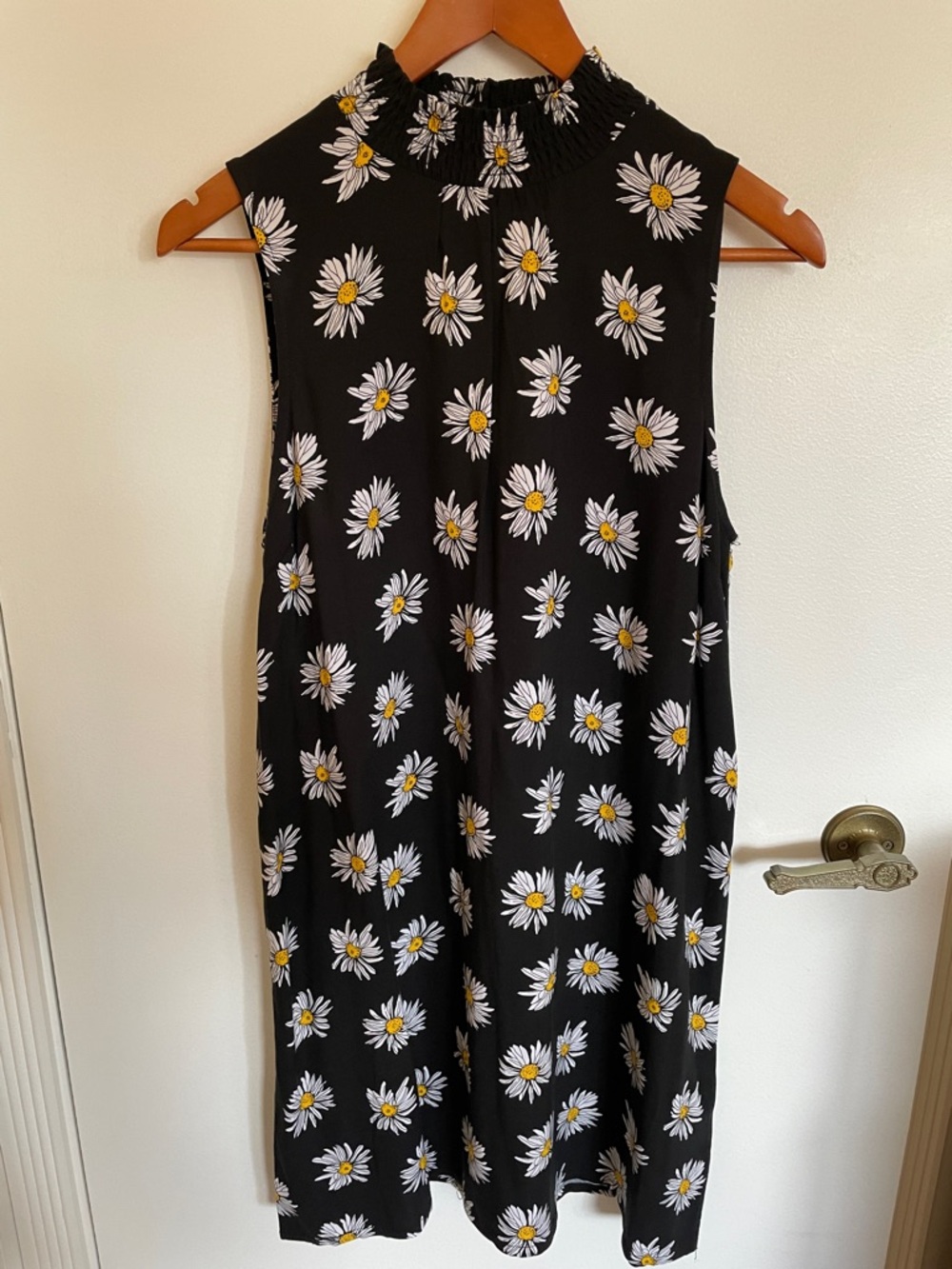 Simons Twik Black Midi Dress with White and Yellow Daisy Print
